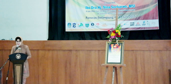 dechapoe_news_my_painting_maipa_deapati_at_ikatan_wanita_pelukis_indonesia_jatim_exhibition_01